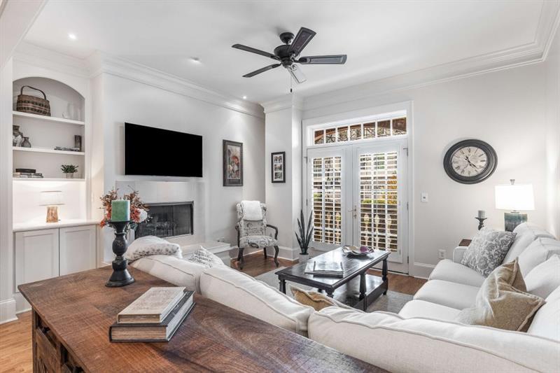 77 Peachtree Place NE 101