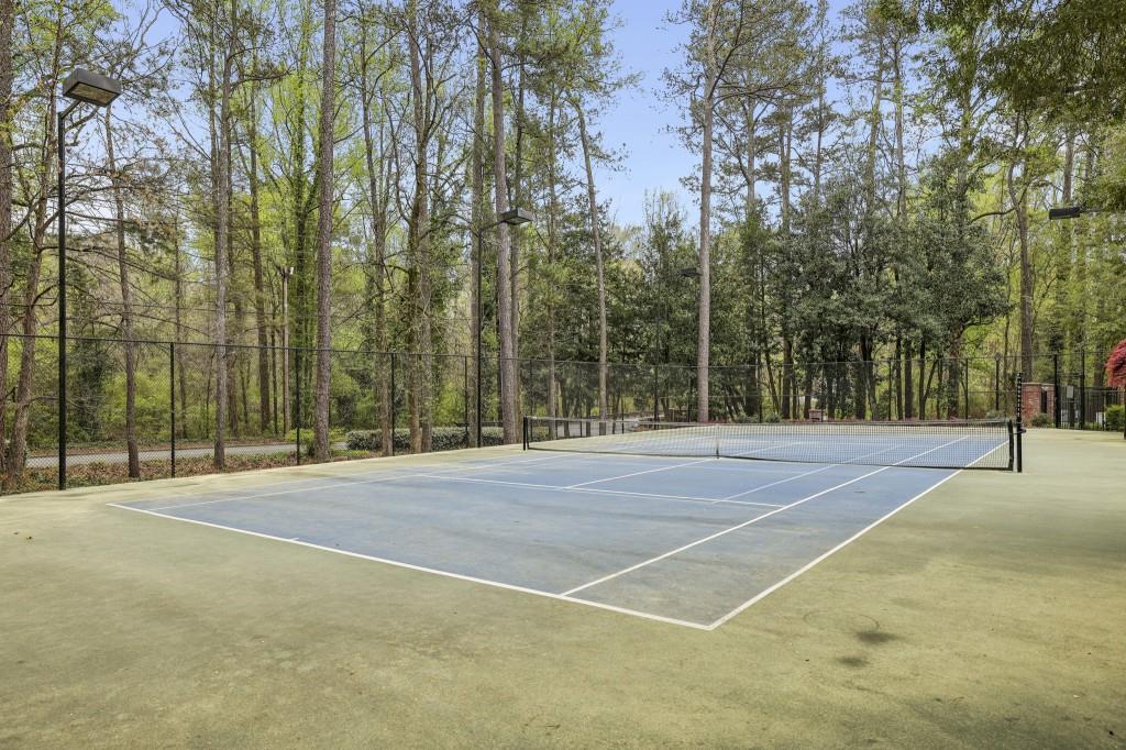 6820 Glenridge Drive #C, Sandy Springs, Georgia image 25
