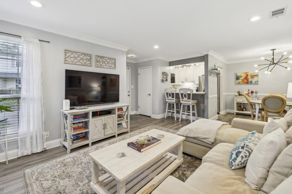 6820 Glenridge Drive #C, Sandy Springs, Georgia image 1