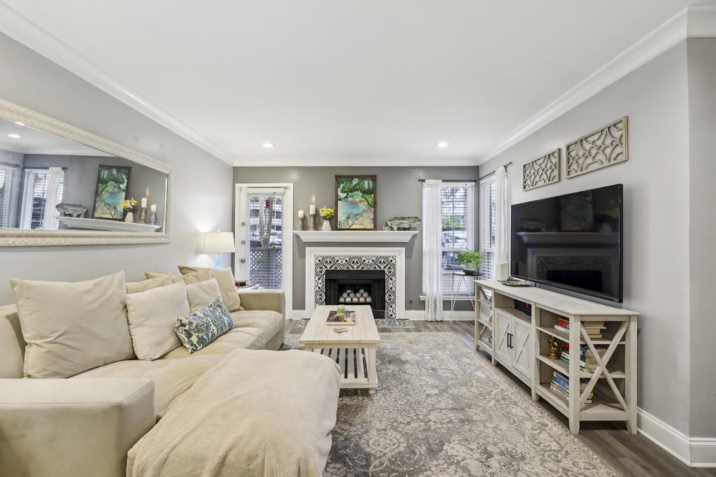 6820 Glenridge Drive #C, Sandy Springs, Georgia image 10