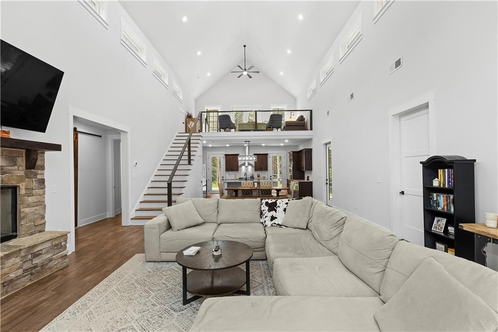 24 Plantation Road NW