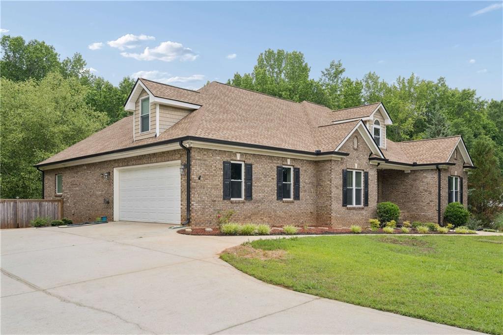 125 Mackey Road
