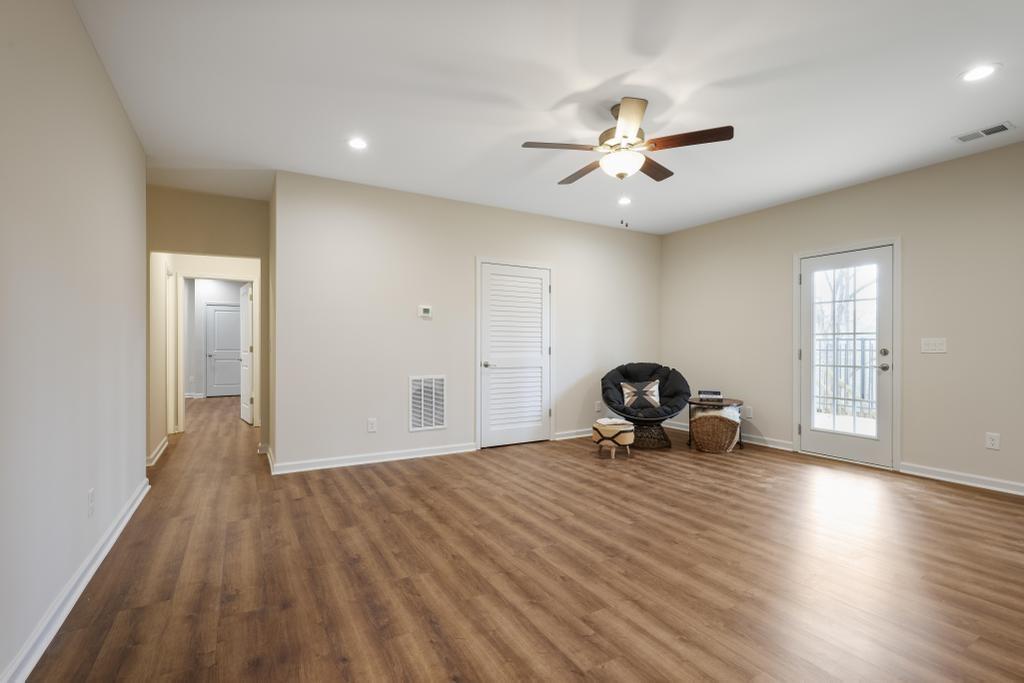 Cleburne Overlook - Residential