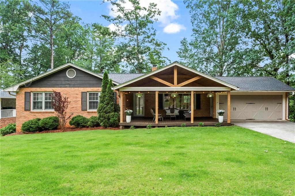 3843 Lake Drive, Smyrna, Georgia image 1