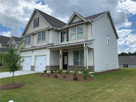 Homes For Sale - 2540 Bear Mountain Street<br/> Lithonia, GA 30058