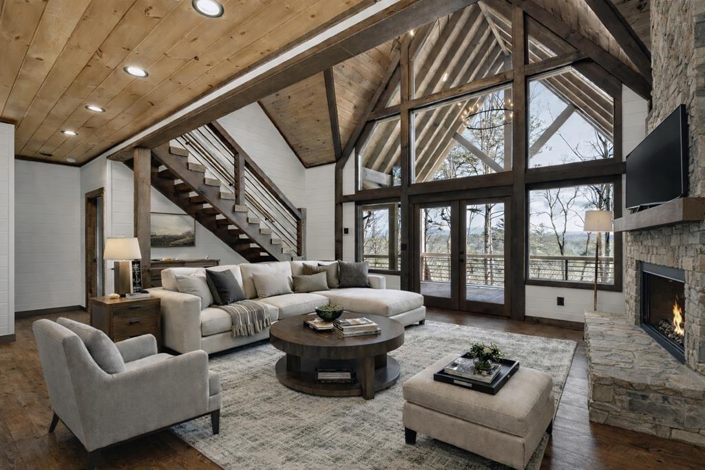 142 Red Oak Trail