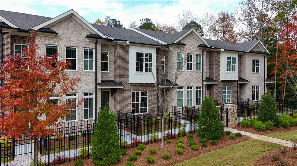 606 Goldsmith Court 114