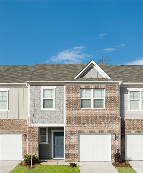 Townhouse For Sale - 3004 Osier Circle<br/> Douglas County, Douglasville, GA 30135