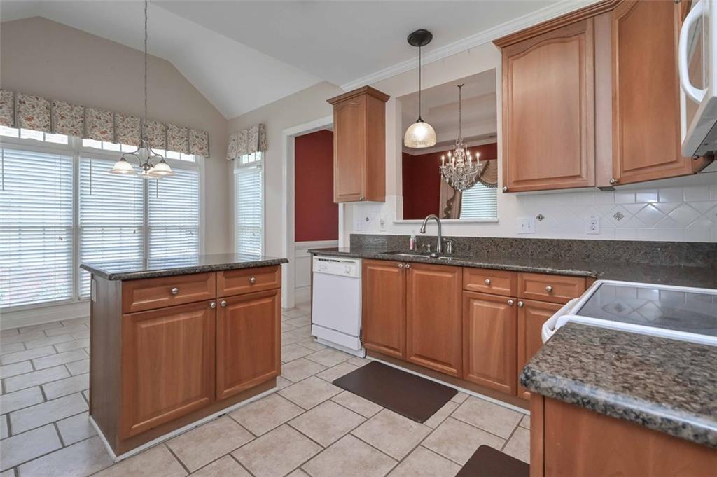 1239 BRENTWOOD Court