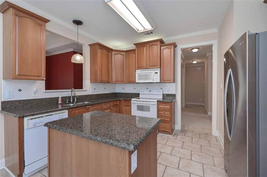 1239 BRENTWOOD Court