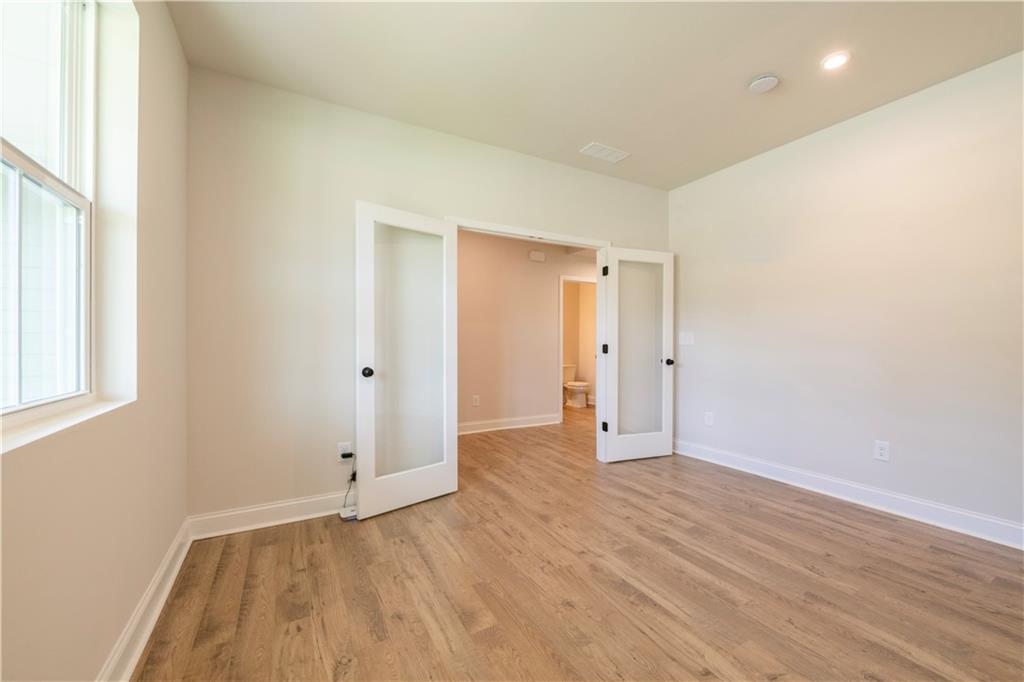 307 Willam Gossett Drive