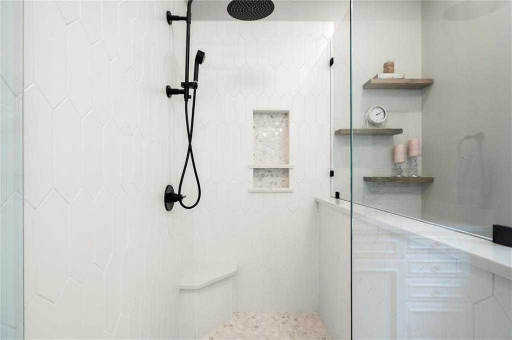 Echelon - Residential