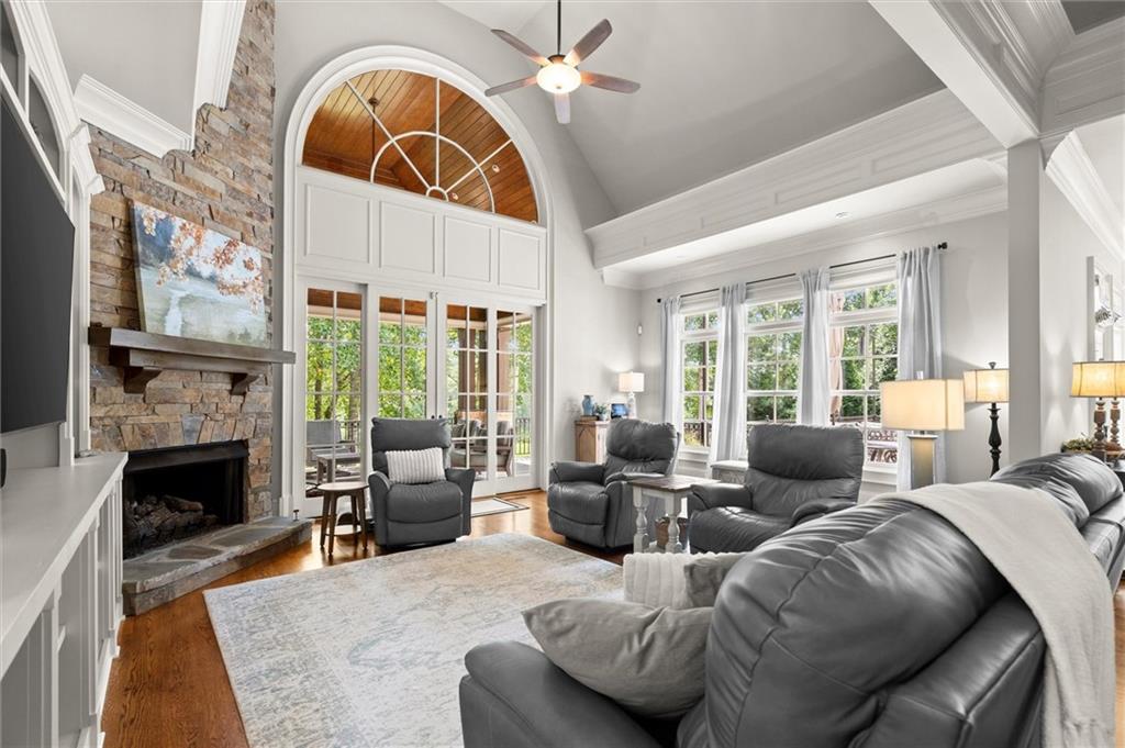 Echelon - Residential