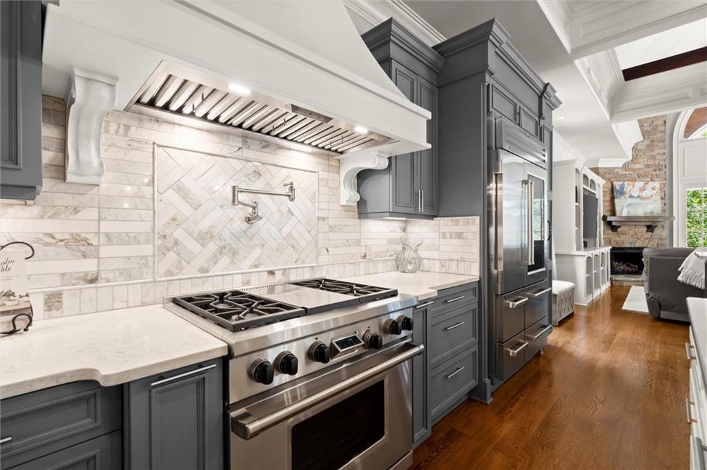 Echelon - Residential