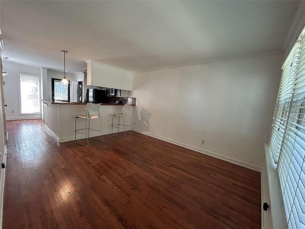 2232 Dunseath Avenue APT 105