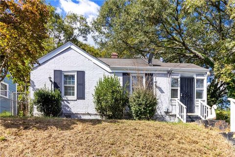 225 1st Street SW Atlanta GA 30314