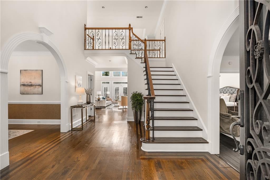 245 Wicklawn Way