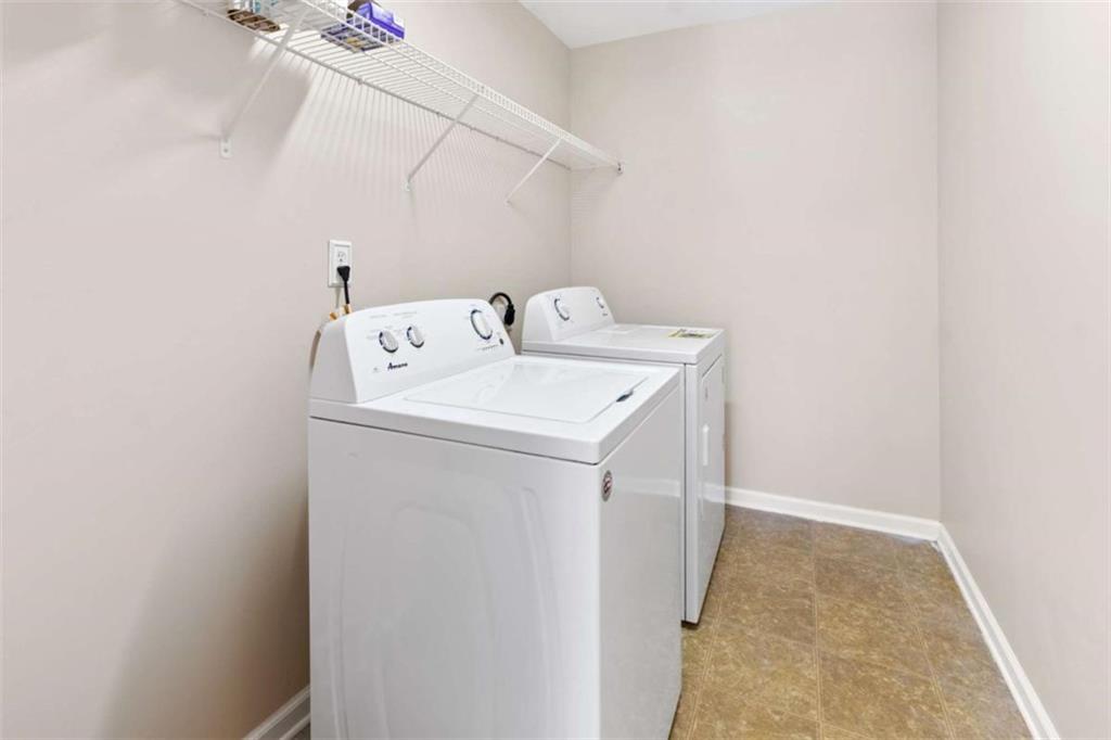 988 Treymont Way, Lawrenceville, Georgia image 22