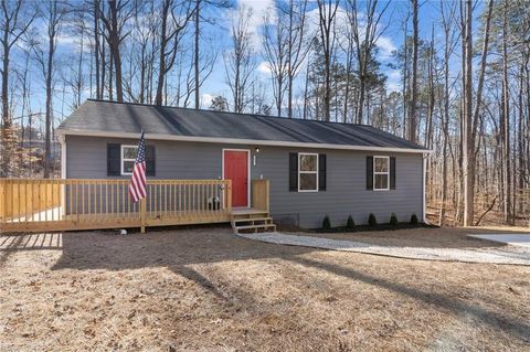 Homes For Sale - 137 Cheyenne Trail<br/> Martin, GA 30557