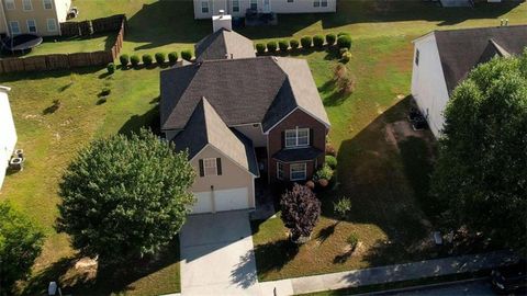 A home in Fairburn