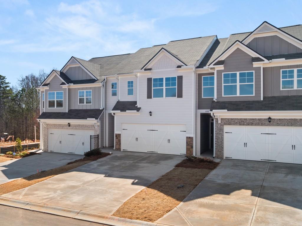 6690 Corryton Street, Flowery Branch, Georgia image 2