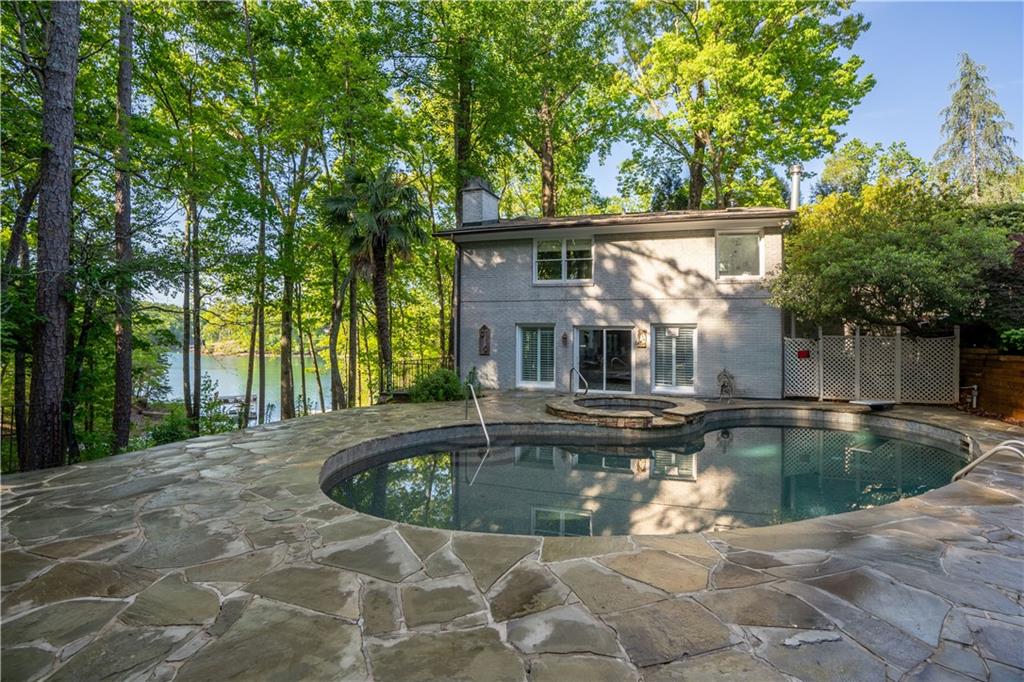 5983 Nachoochee Trail