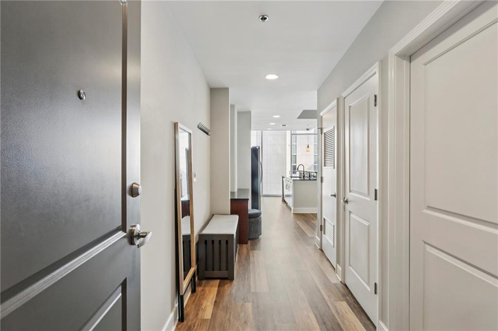 44 Peachtree Place NW 1429