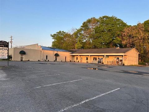 401 N Main Street Cedartown GA 30125