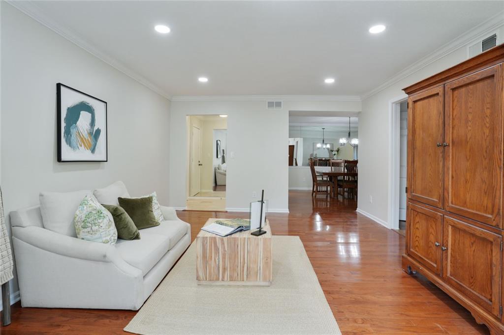 6851 Roswell Road D-6