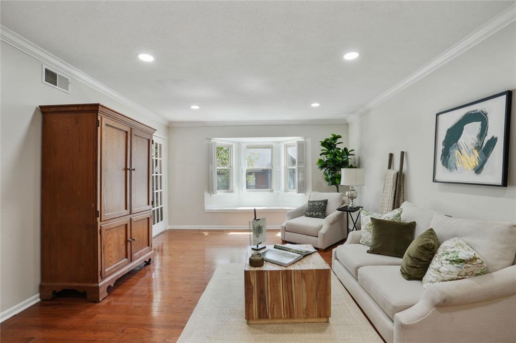 6851 Roswell Road D-6