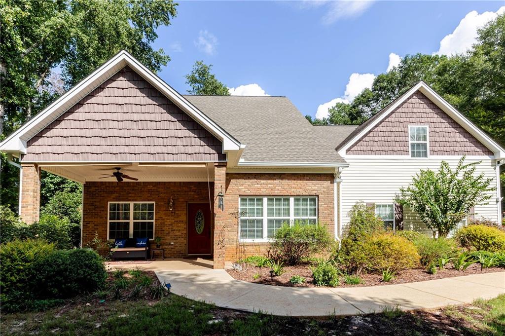 445 Tuxedo Drive