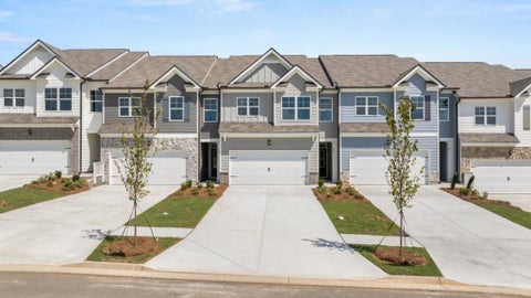 Townhouse For Sale - 79 Pepperbush Way<br/> Jasper, GA 30143