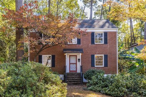 Photo of 172 Garden Lane, Decatur, GA 30030 (MLS # 7676839)