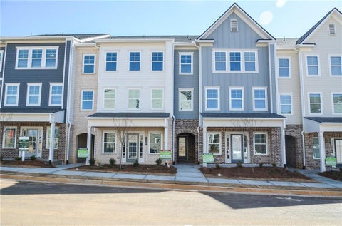 Townhouse For Rent - 4551 High Ridge Court<br/> Sugar Hill, GA 30518