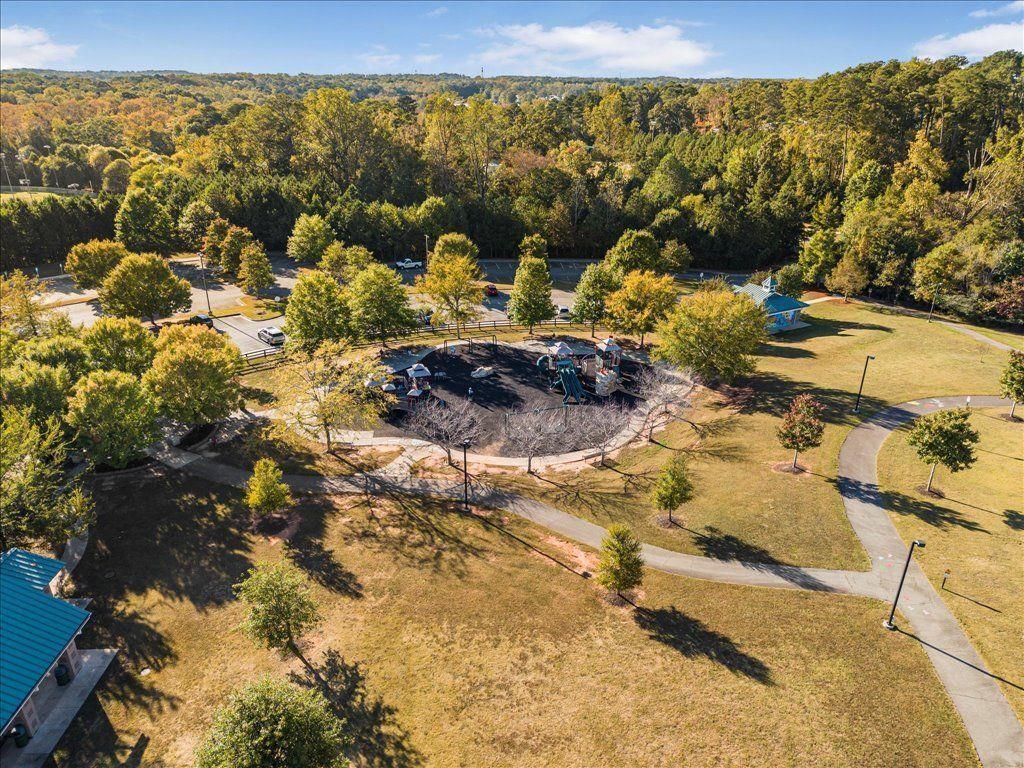 Brookmeade Trail - Residential