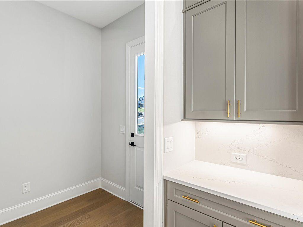 Brookmeade Trail - Residential