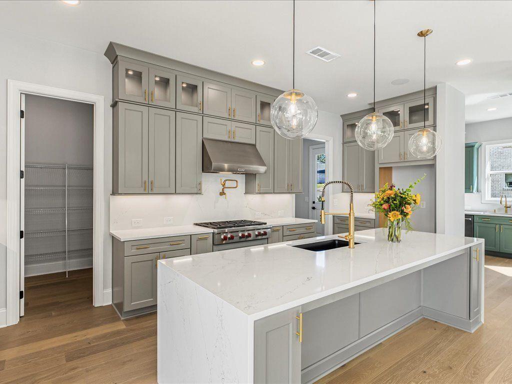 Brookmeade Trail - Residential