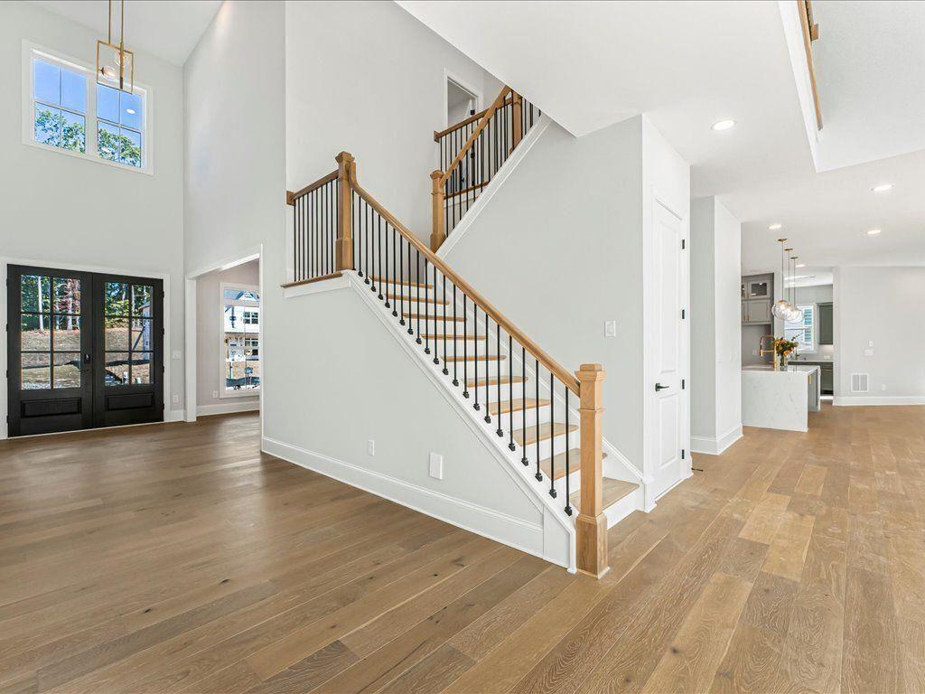 Brookmeade Trail - Residential