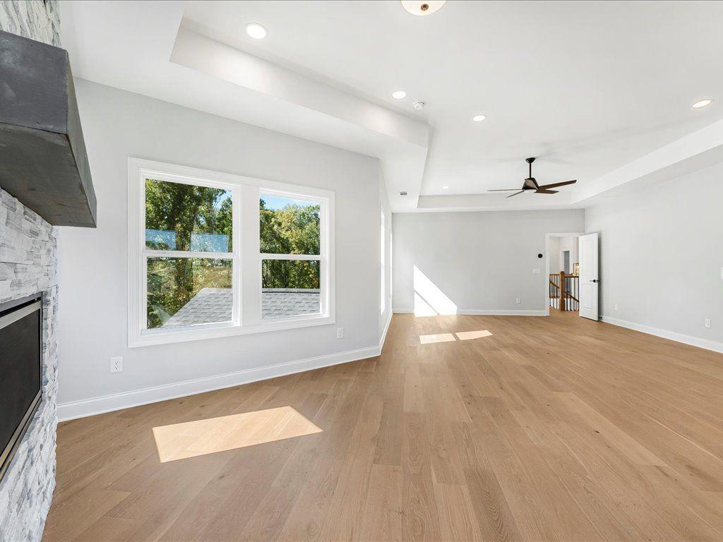 Brookmeade Trail - Residential