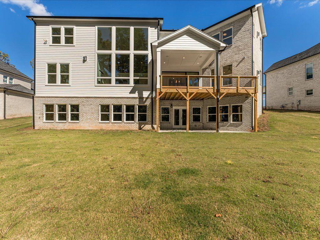 Brookmeade Trail - Residential
