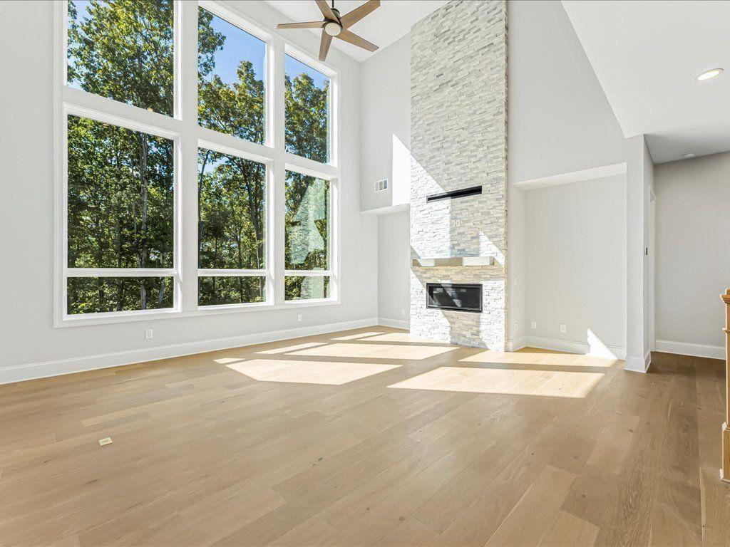 Brookmeade Trail - Residential