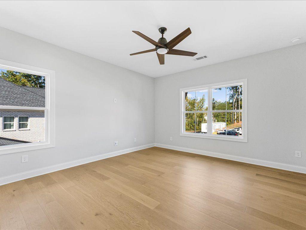 Brookmeade Trail - Residential