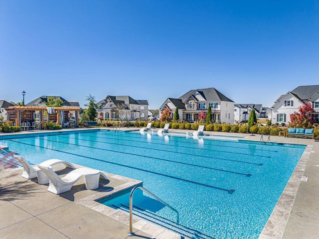 Brookmeade Trail - Residential