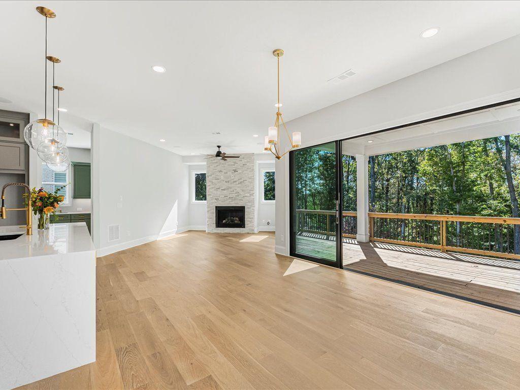Brookmeade Trail - Residential