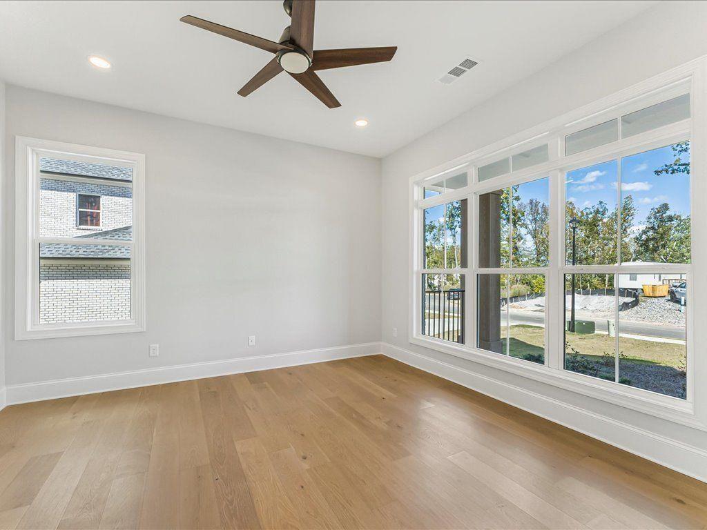 Brookmeade Trail - Residential