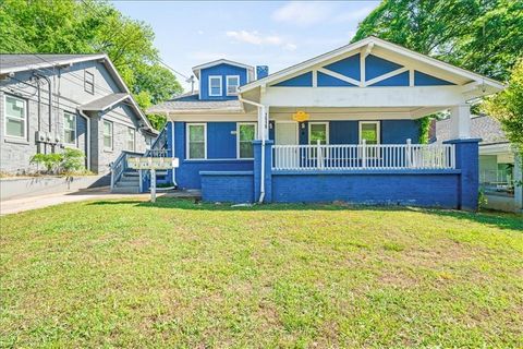 Photo of 1519 Olympian Way SW, Atlanta, GA 30310 (MLS # 7764523)