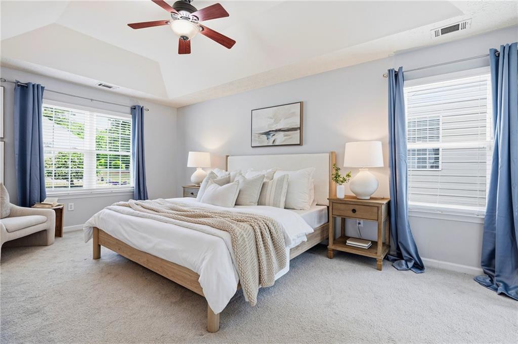 1015 Hidden Pond Lane