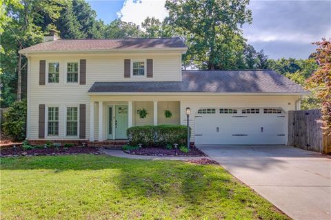 6006 Lanier Heights Circle Buford GA 30518