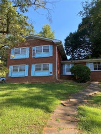4237 Commodore Drive Chamblee GA 30341