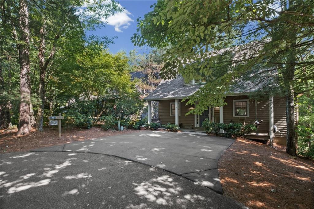 42 Chestnut Knoll Ridge